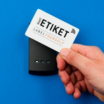 Halvat muovikortit RFID- tai NFC-sirulla - osta ne täältä