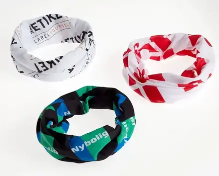 Bandana-huivi omalla painatuksella