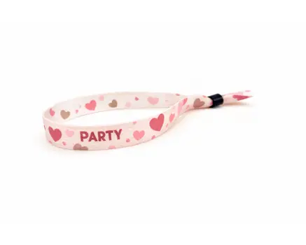 Festarirannekkeet sydänkuviolla