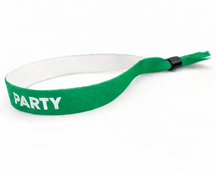 Vihreät festarirannekkeet